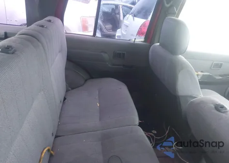 1995 Nissan Pathfinder Le/Se/Xe from USA, damaged, VIN JN8HD17Y9SW101423